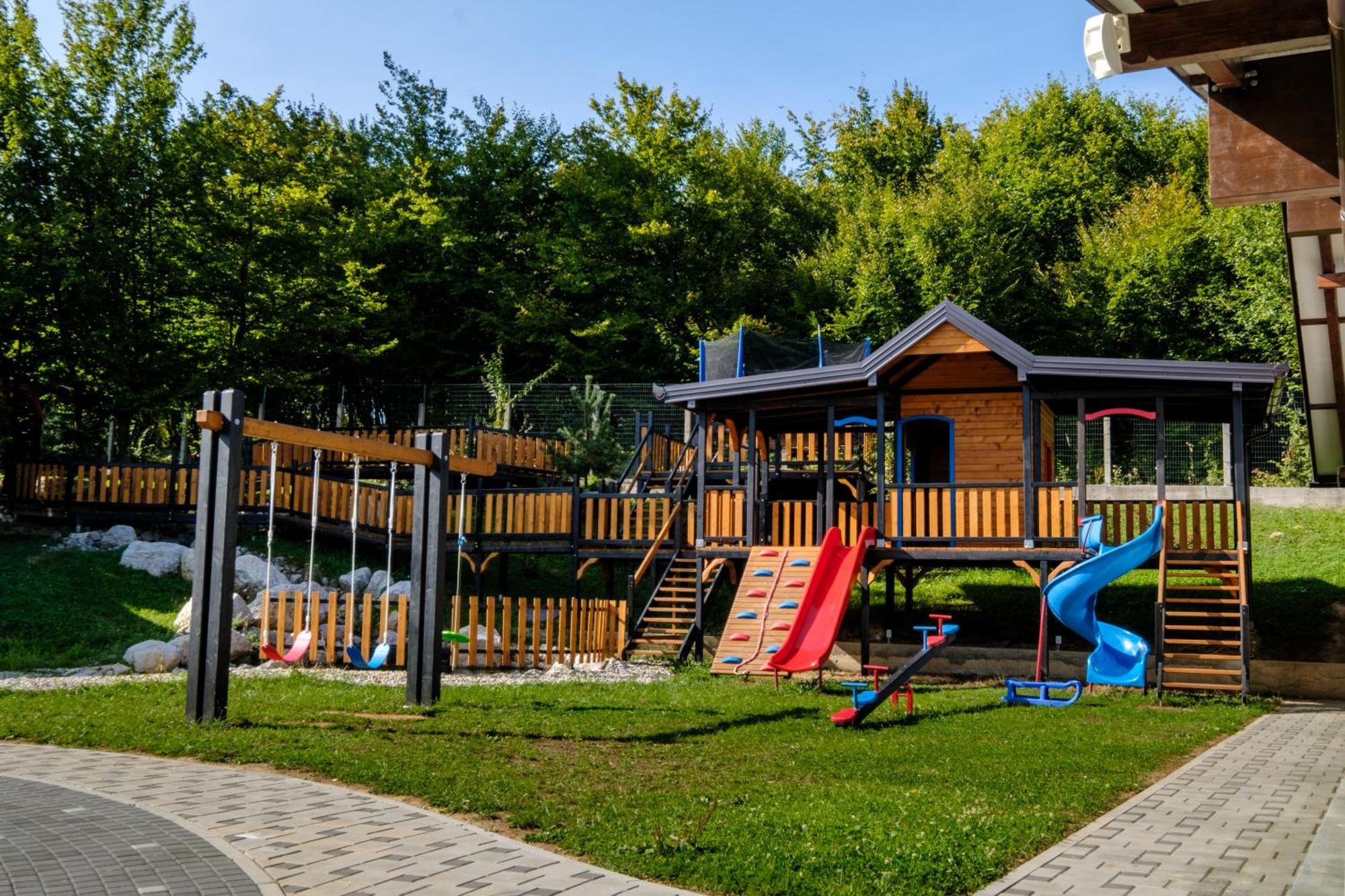 Maiden Water Resort Sarajevo Bagian luar foto