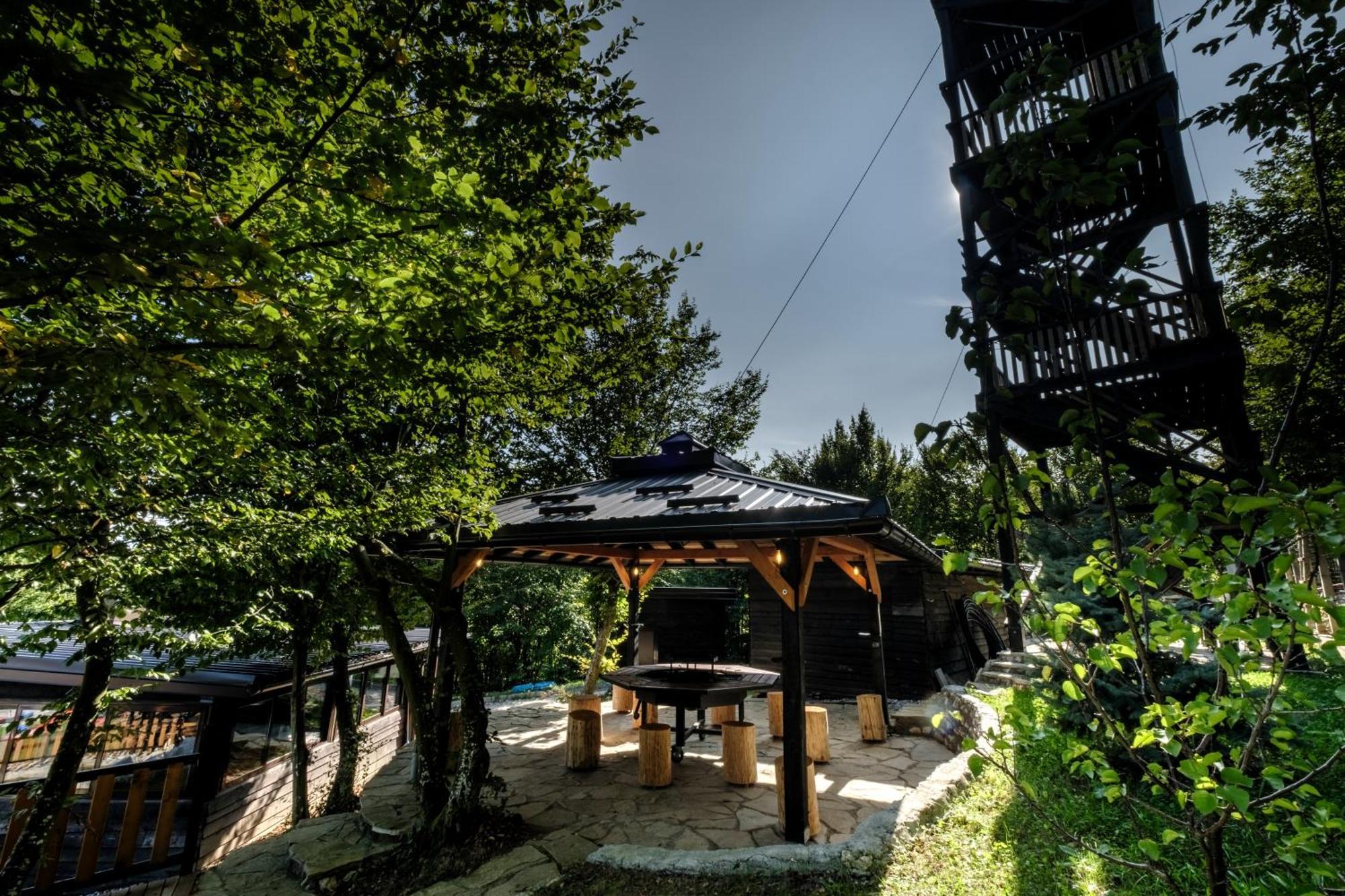 Maiden Water Resort Sarajevo Bagian luar foto